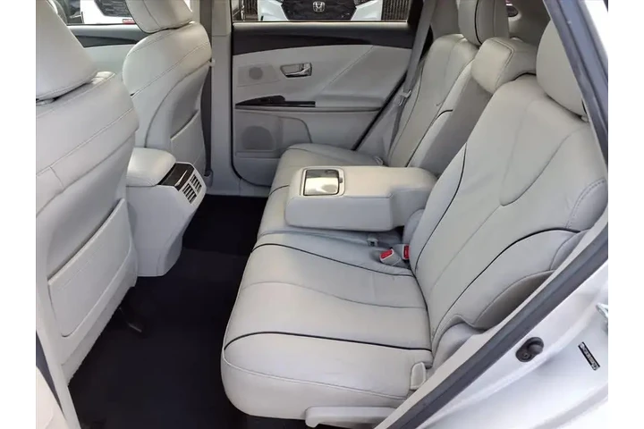 $12981 : Toyota Venza 2013 LE V6 4dr image 10