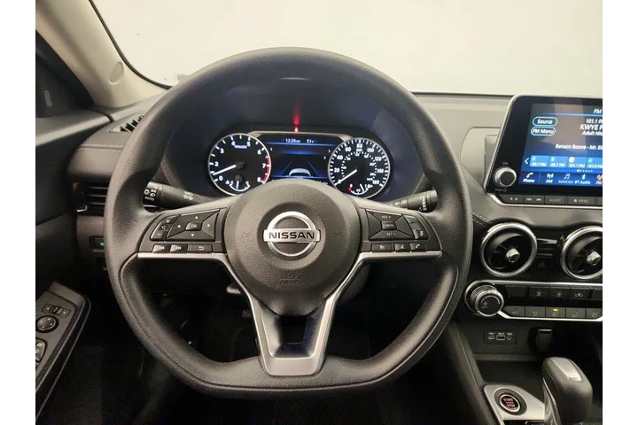 $17998 : Nissan Sentra 2023 SV 4dr Se image 10