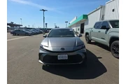 $31900 : Toyota Camry 2025 SE 4dr Sed thumbnail