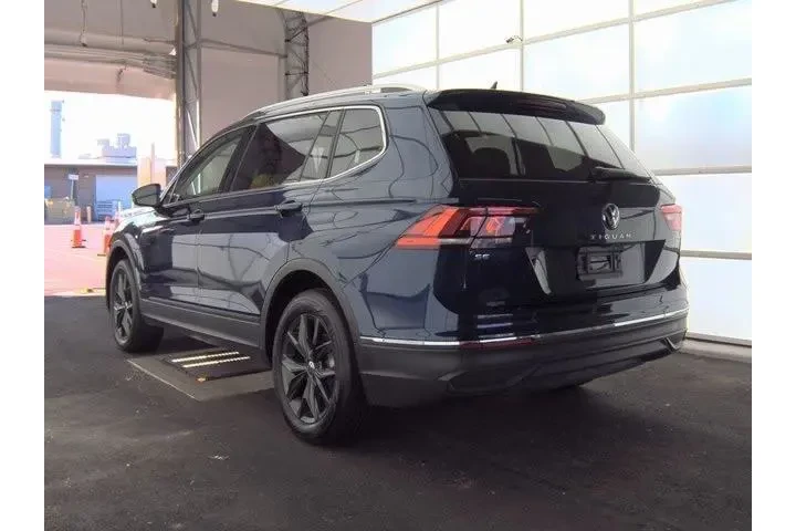$23000 : Volkswagen Tiguan 2024 SE 4d image 6