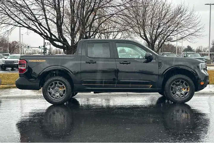 $35995 : Ford Maverick 2025 AWD Tremo image 8