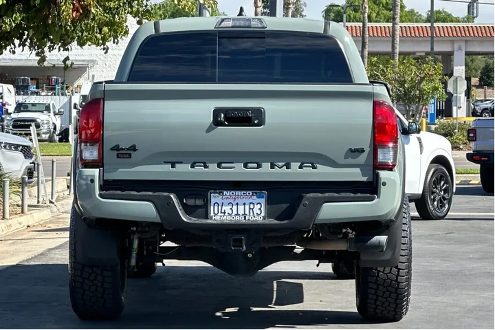 $36995 : Toyota Tacoma 2023 4x4 SR V6 image 5
