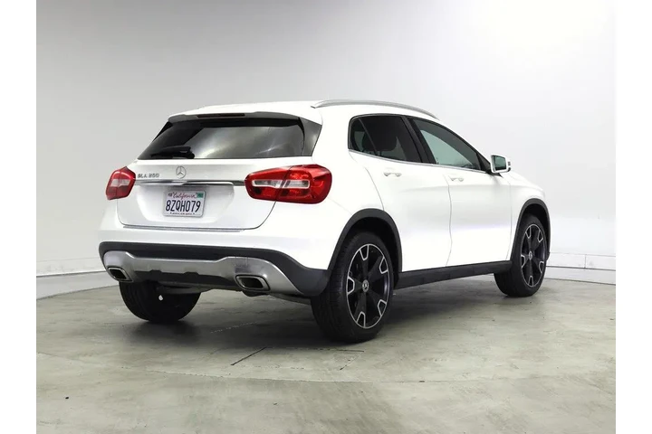 $19998 : Mercedes-Benz GLA 2020 GLA 2 image 8