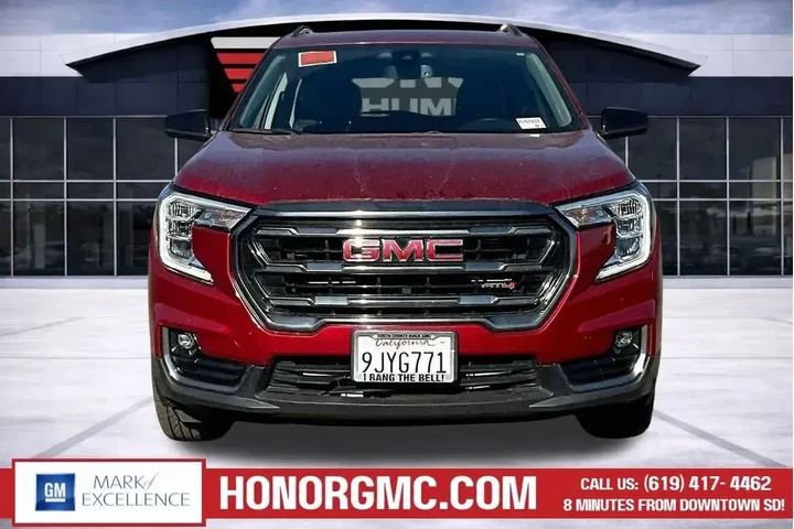 $25988 : GMC Terrain 2023 AWD AT4 4dr image 2