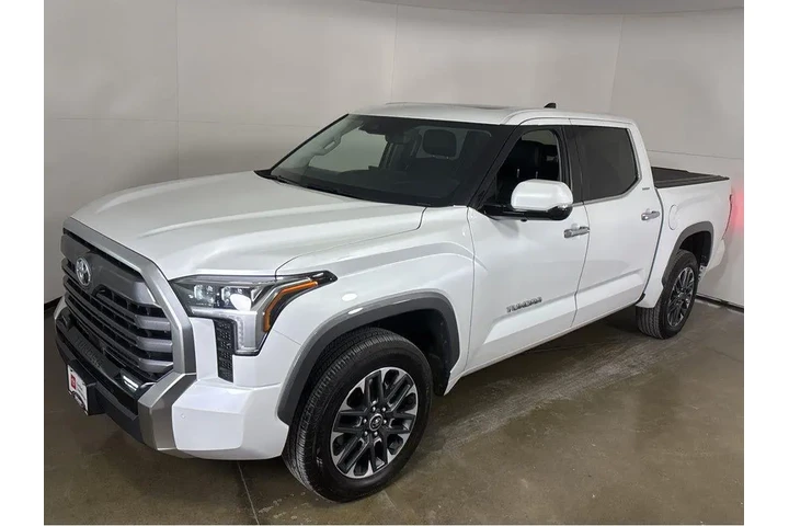 $46584 : 2023 Tundra Limited Hybrid image 10