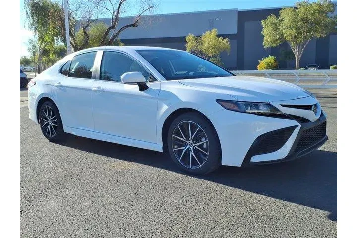 $24399 : Toyota Camry 2024 SE 4dr Sed image 7