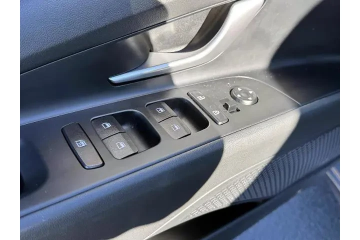 $16989 : Hyundai ELANTRA 2023 SE 4dr image 9