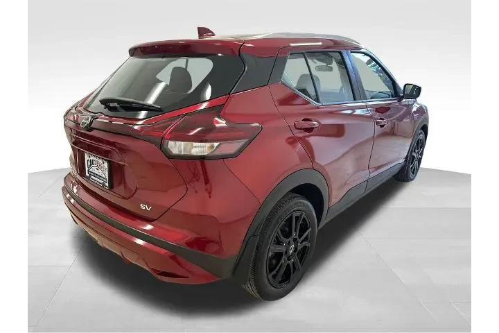 $18396 : Nissan Kicks 2023 SV 4dr Cro image 7