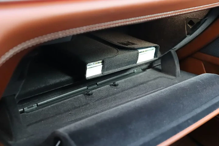 $40998 : 2020 7 Series 750i xDrive image 1