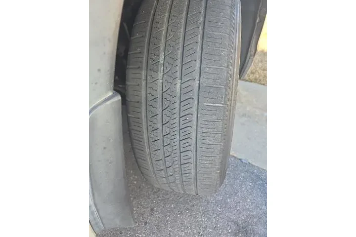 $21497 : Toyota Highlander 2018 XLE 4 image 6