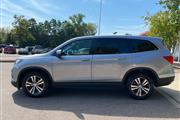 $20498 : 2017 Pilot EX-L AWD thumbnail