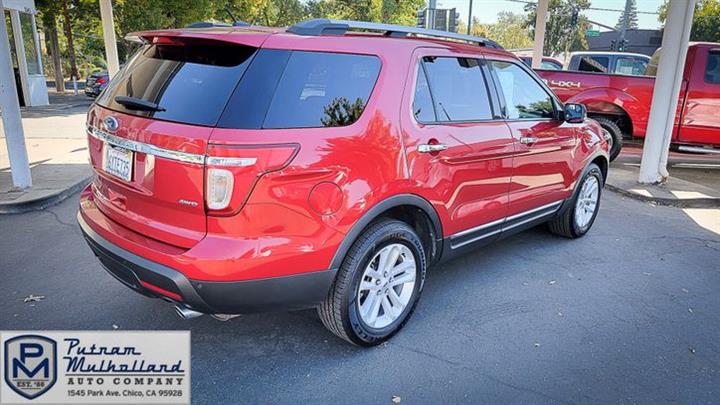 2012 Explorer XLT 4WD image 8