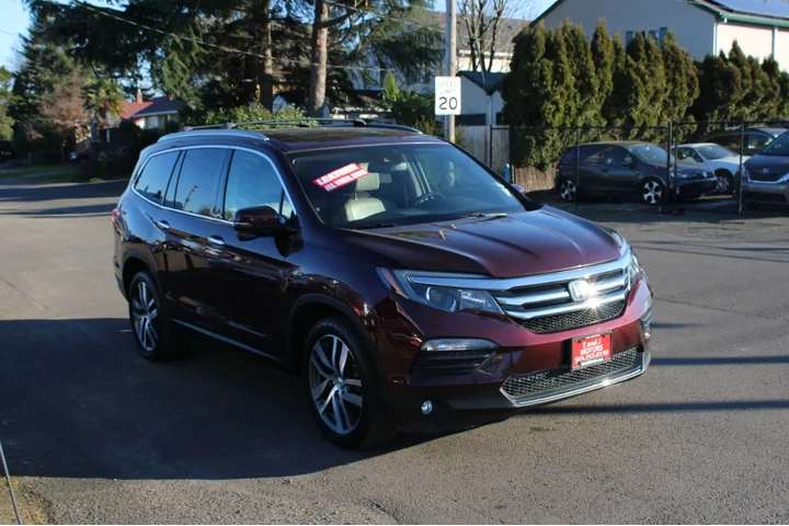 $18995 : 2016 Pilot AWD 4dr Touring w/ image 7