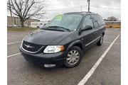 $4700 : 2004 Town and Country Touring thumbnail