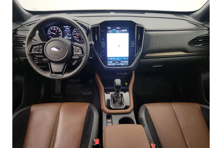 $36998 : Subaru Forester 2025 AWD Tou image 9