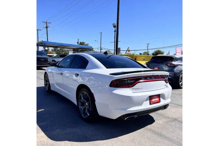 $16495 : 2015 Charger R/T image 9