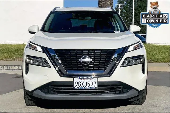 $19985 : Nissan Rogue 2023 SV 4dr Cro image 3