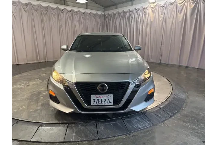 $13547 : Nissan Altima 2020 2.5 S 4dr image 2