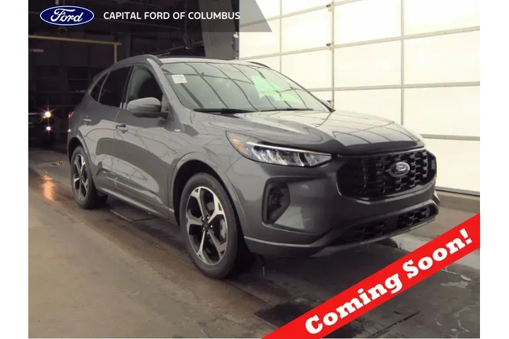 $24149 : Ford Escape 2023 AWD ST-Line image 1
