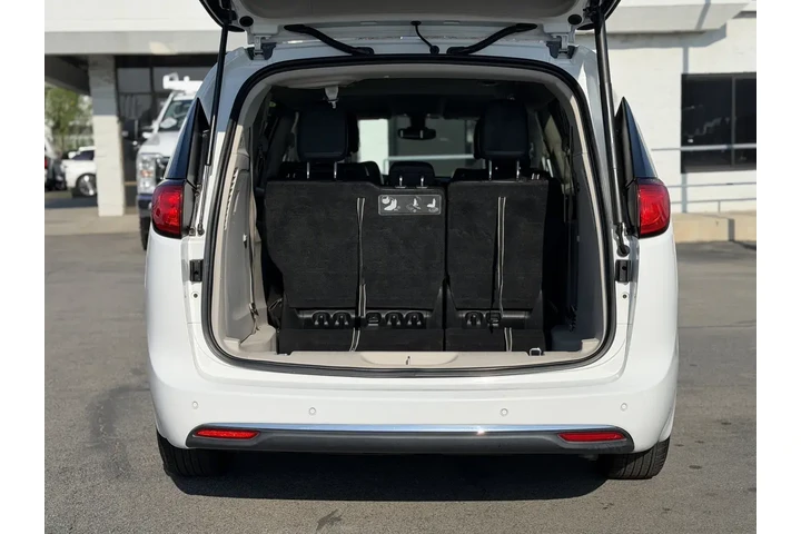 $11995 : Chrysler Pacifica 2017 Touri image 9