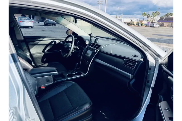 $7000 : 2017 Toyota Camry For sale image 5