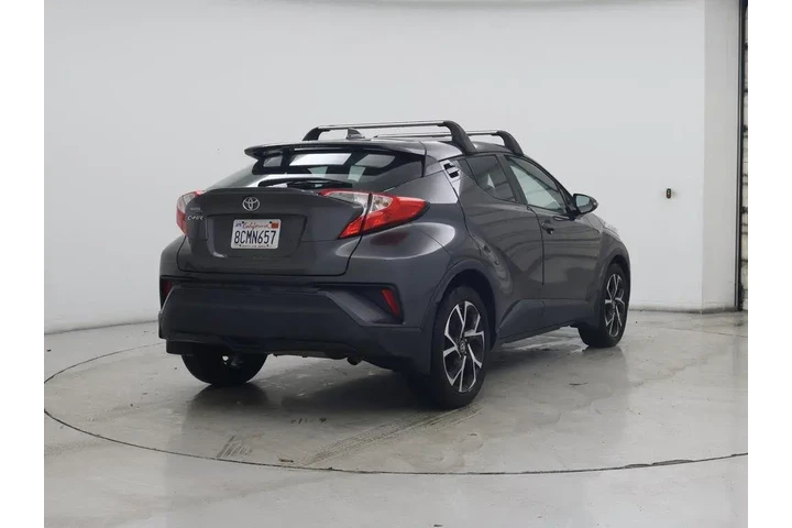 $19998 : Toyota C-HR 2018 XLE 4dr Cro image 8