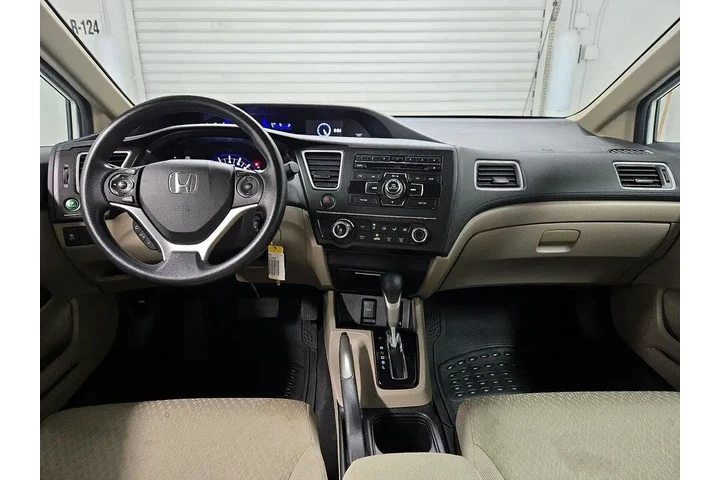 $14998 : Honda Civic 2015 LX 4dr Seda image 9