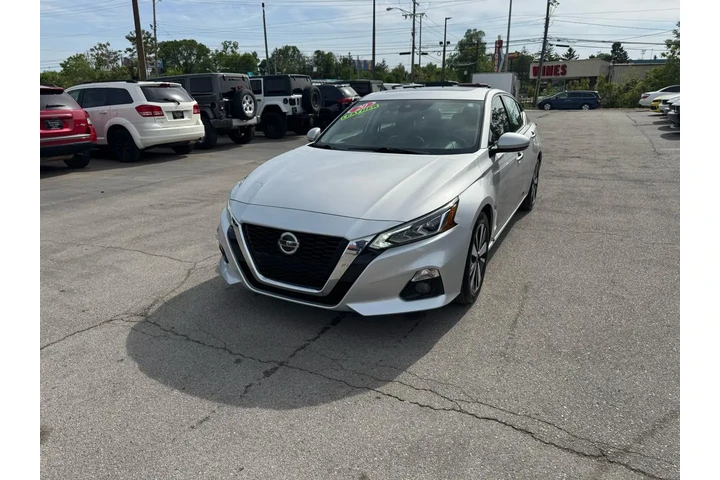 2020 Altima 2.5 SL Sedan image 6