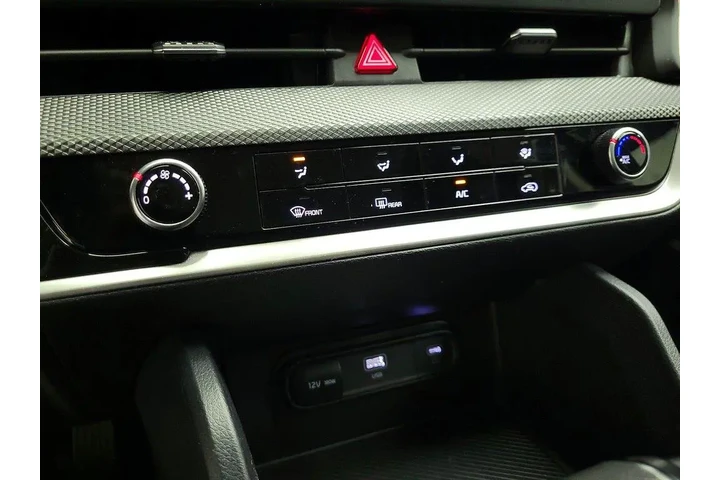 $21998 : Kia Sportage 2024 AWD LX 4dr image 8