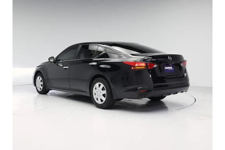 $20998 : Nissan Altima 2023 2.5 S 4dr image 2