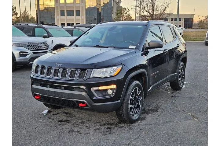 $14877 : Jeep Compass 2020 4x4 Trailh image 7