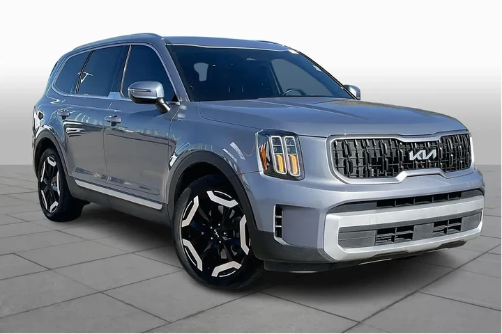 $36595 : Kia Telluride 2024 EX 4dr SU image 2