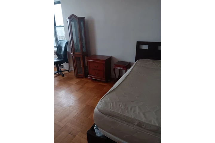 $200 : 🏠 PARA DAMA – SUPER ESPACIOSO image 3