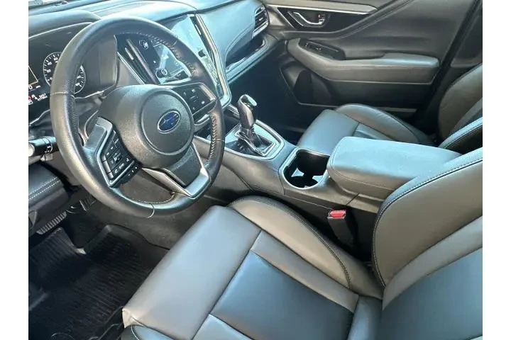 $27430 : Subaru Outback 2023 AWD Onyx image 9