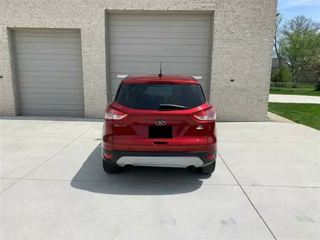 $4500 : 2014 Ford Escape SE image 4