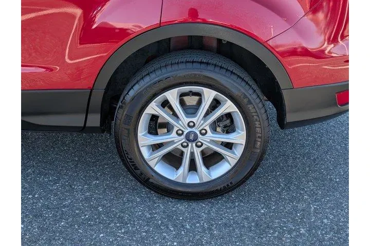 $10980 : Ford Escape 2018 SEL 4dr SUV image 9