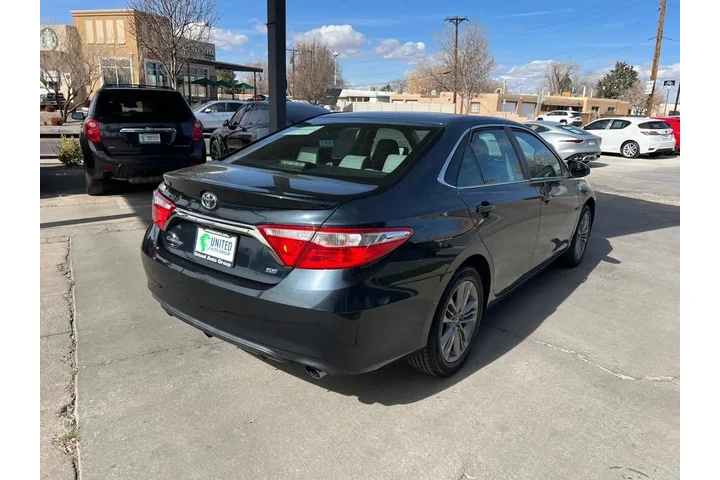 2017 Camry LE image 5