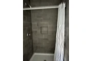 $1500 : Se renta cuarto con baño thumbnail