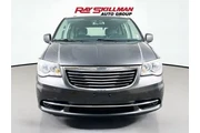 $9975 : Chrysler Town and Country 20 thumbnail