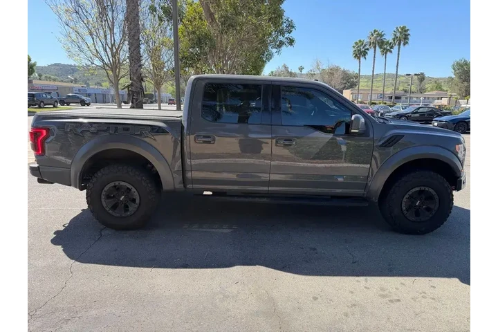 $38771 : Ford F-150 2018 4x4 Raptor 4 image 8