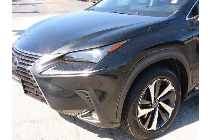 $23999 : Lexus NX 300 2021 4dr Crosso image 3
