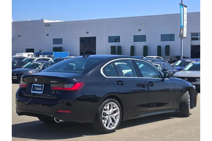 $38588 : BMW 3 Series 2025 330i 4dr S image 7