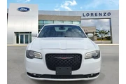 $26990 : Chrysler 300 2023 S V6 4dr S thumbnail