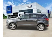 $14512 : Ford Escape 2019 SE 4dr SUV thumbnail