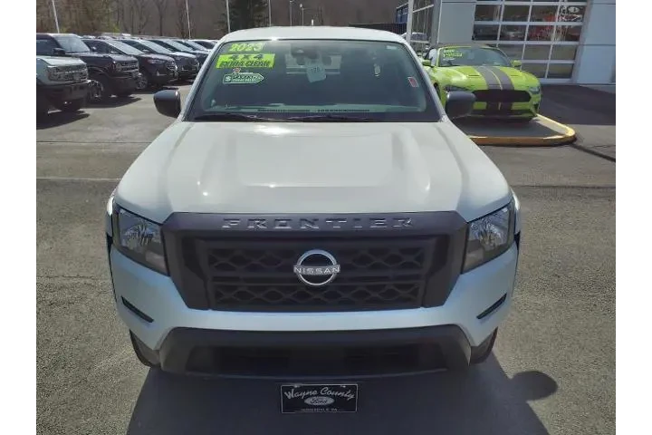 $29995 : Nissan Frontier 2023 4x4 S 4 image 8