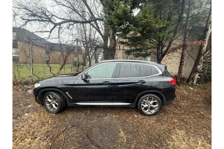 $33943 : BMW X3 2023 AWD xDrive30i 4d image 8