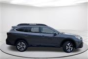 $25460 : Pre-Owned 2020 Outback Limited thumbnail