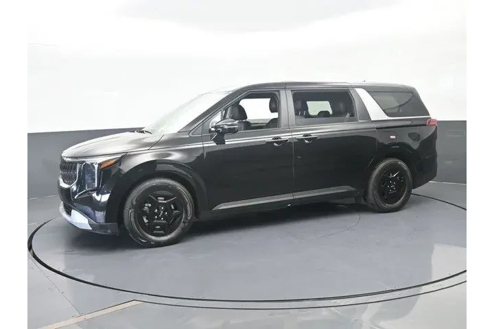 $32277 : Kia Carnival 2025 LX 4dr Min image 2