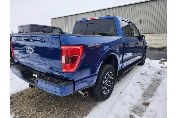 $37520 : Ford F-150 2022 4x4 XLT 4dr image 6