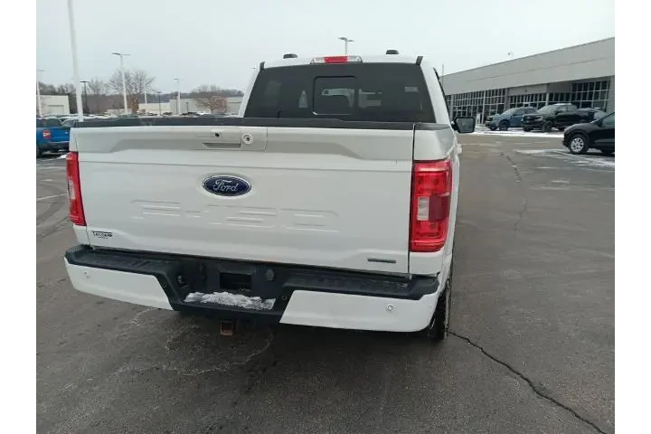 $40000 : Ford F-150 2023 4x4 XLT 4dr image 9